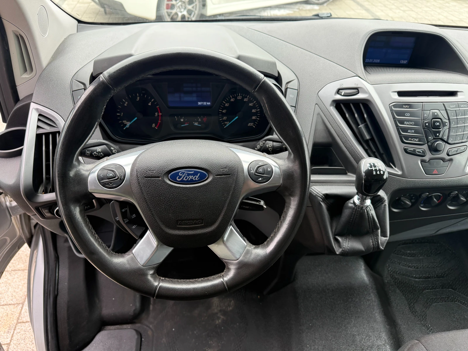 Ford Transit Custom 2.0TDCI �������� L1H1 Euro 6 | Mobile.bg � ����������� 15