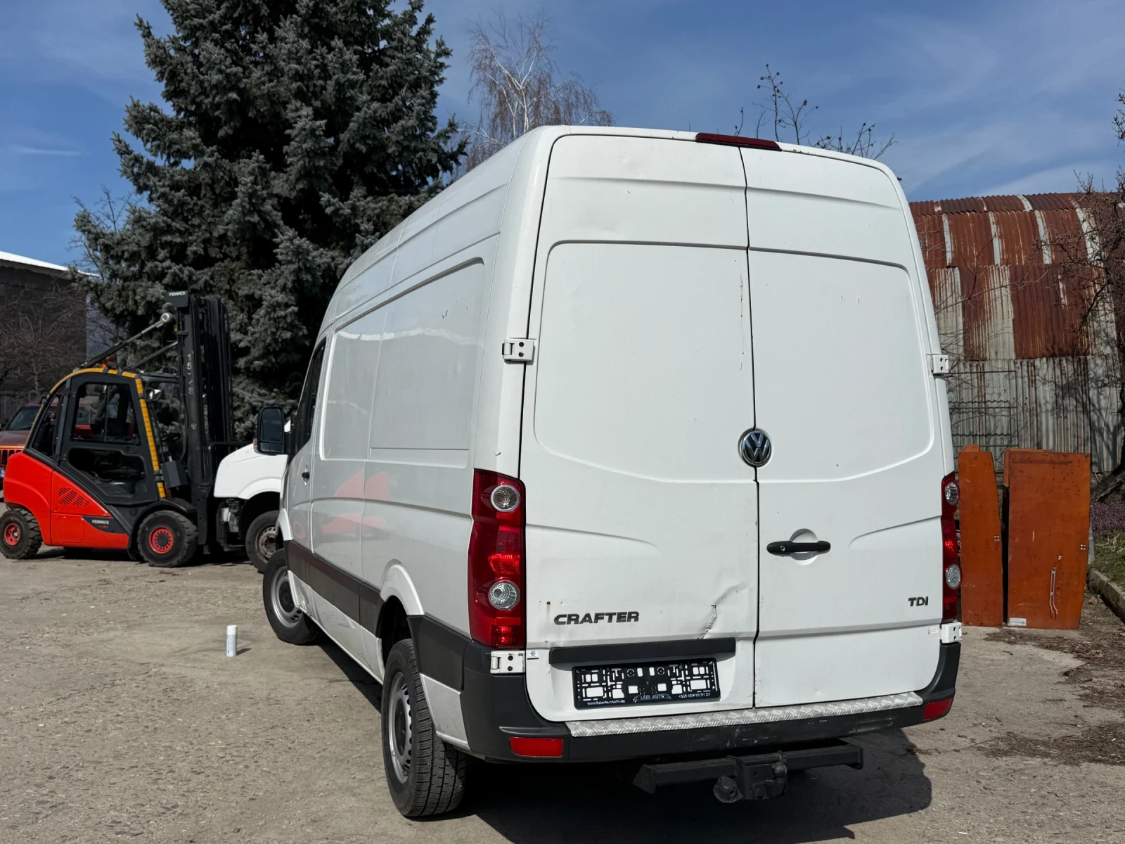 VW Crafter, снимка 3 - Бусове и автобуси - 53767108