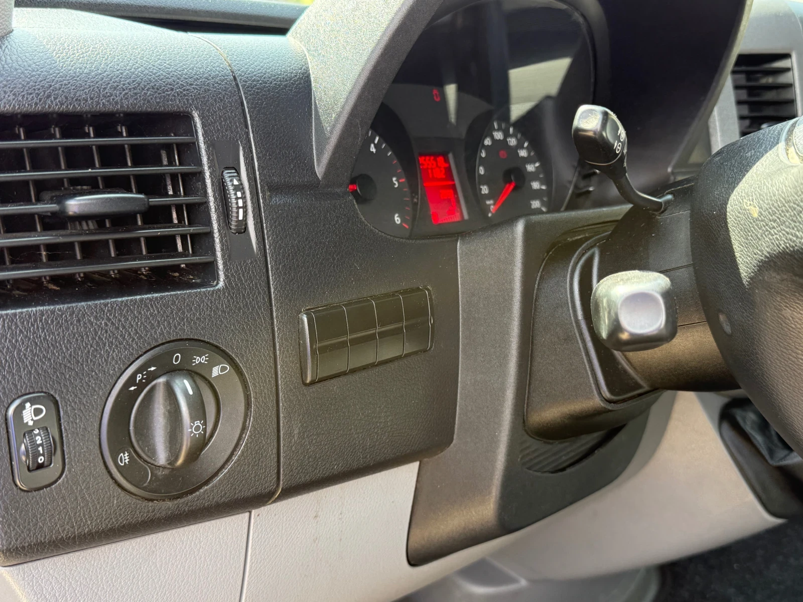 VW Crafter, снимка 16 - Бусове и автобуси - 53767108