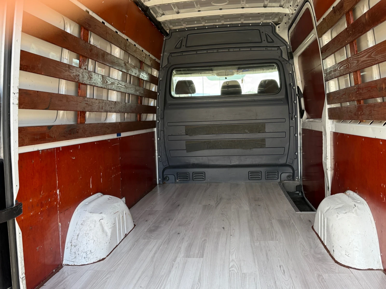 VW Crafter, снимка 12 - Бусове и автобуси - 53767108