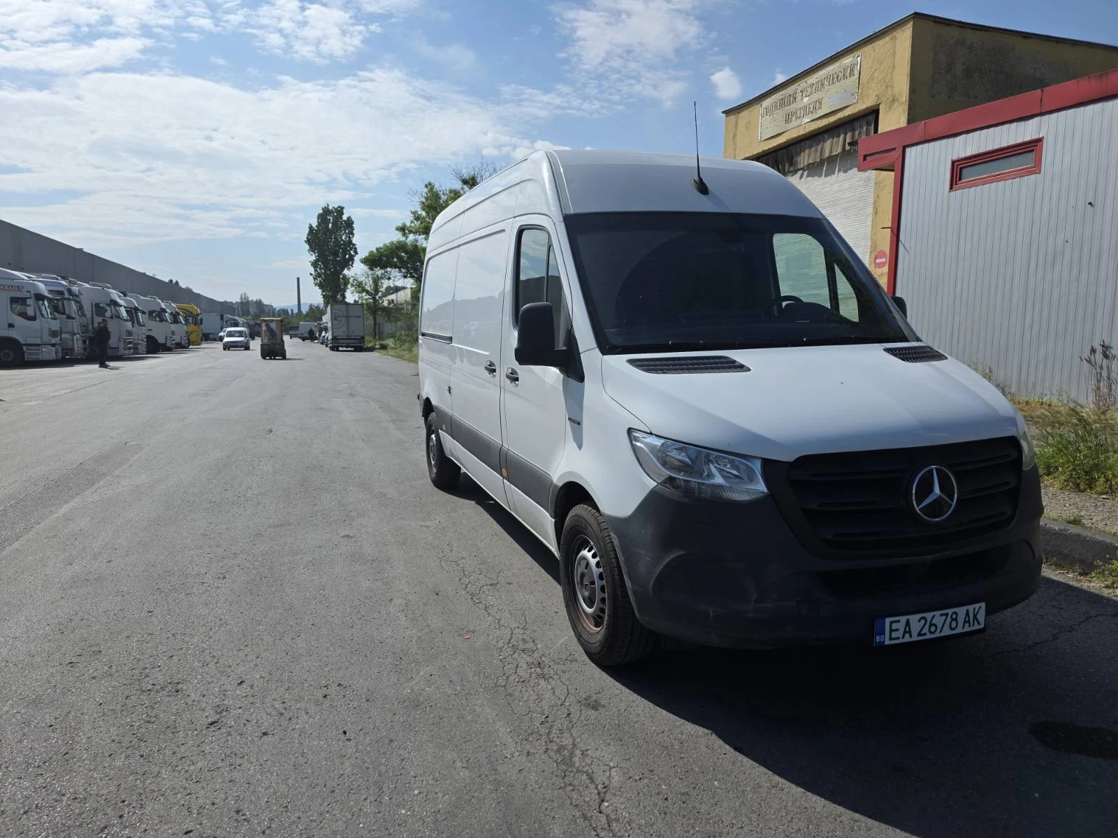 Mercedes-Benz Sprinter E, снимка 2 - Бусове и автобуси - 54628921