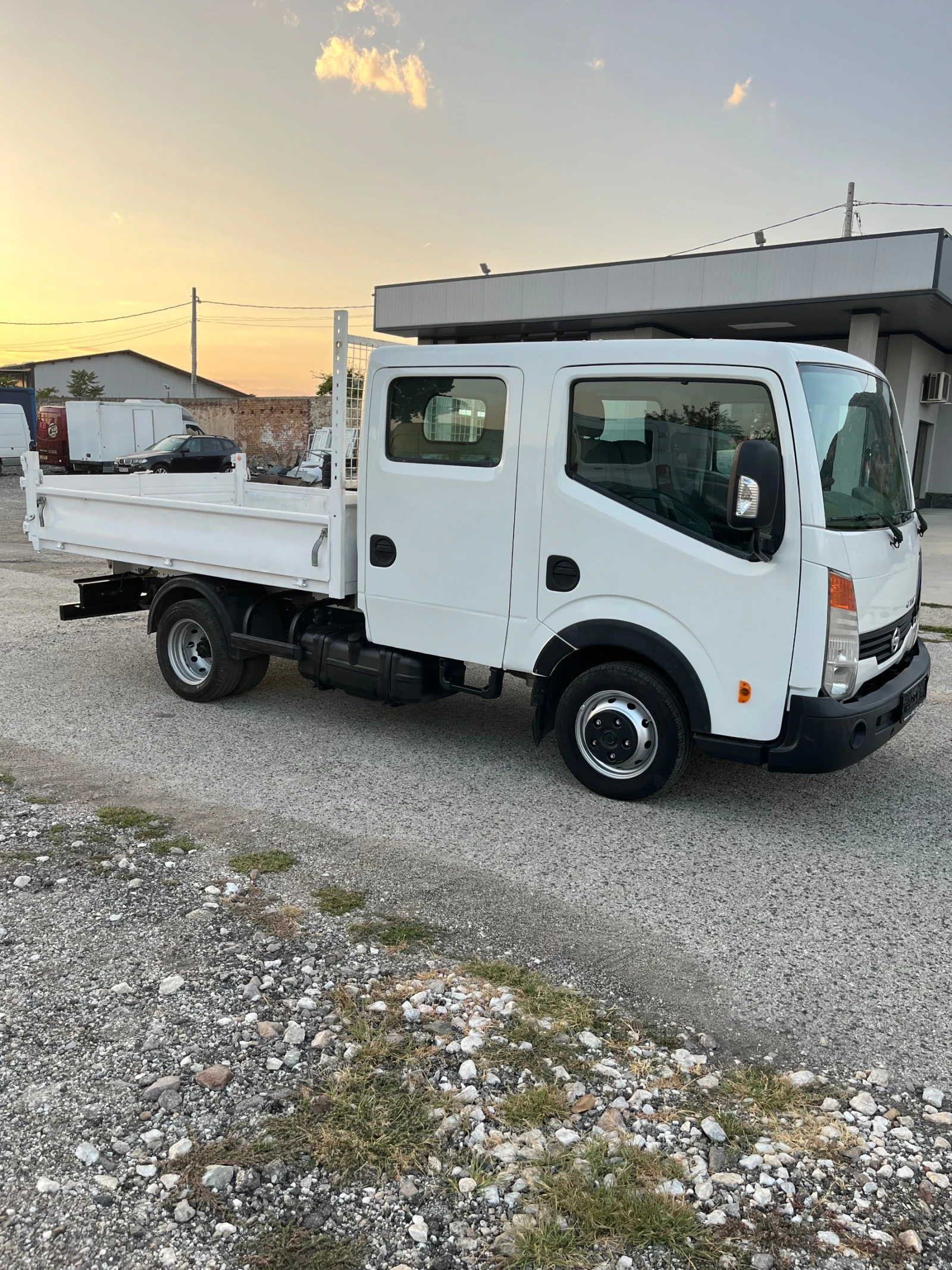 Nissan Capstar Сампсвал клима, снимка 11 - Бусове и автобуси - 55896255