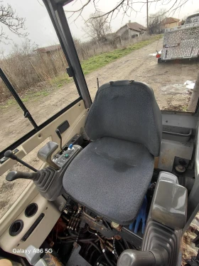 Багер Hitachi Zx 18, снимка 3