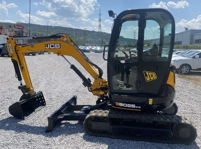 Багер JCB JCB8025ZTS, снимка 5 - Индустриална техника - 55545375