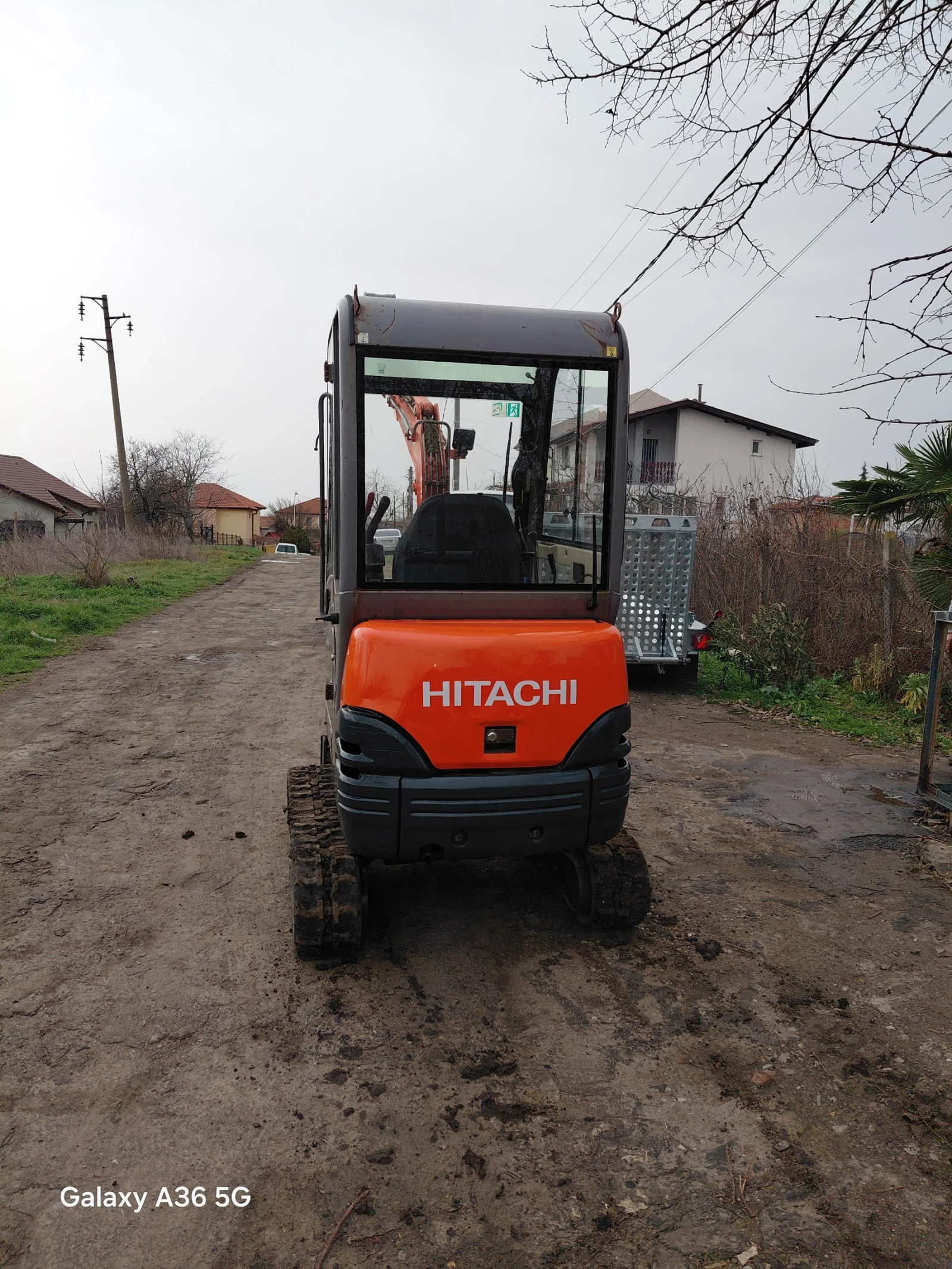Багер Hitachi Zx 18, снимка 4 - Индустриална техника - 54140372