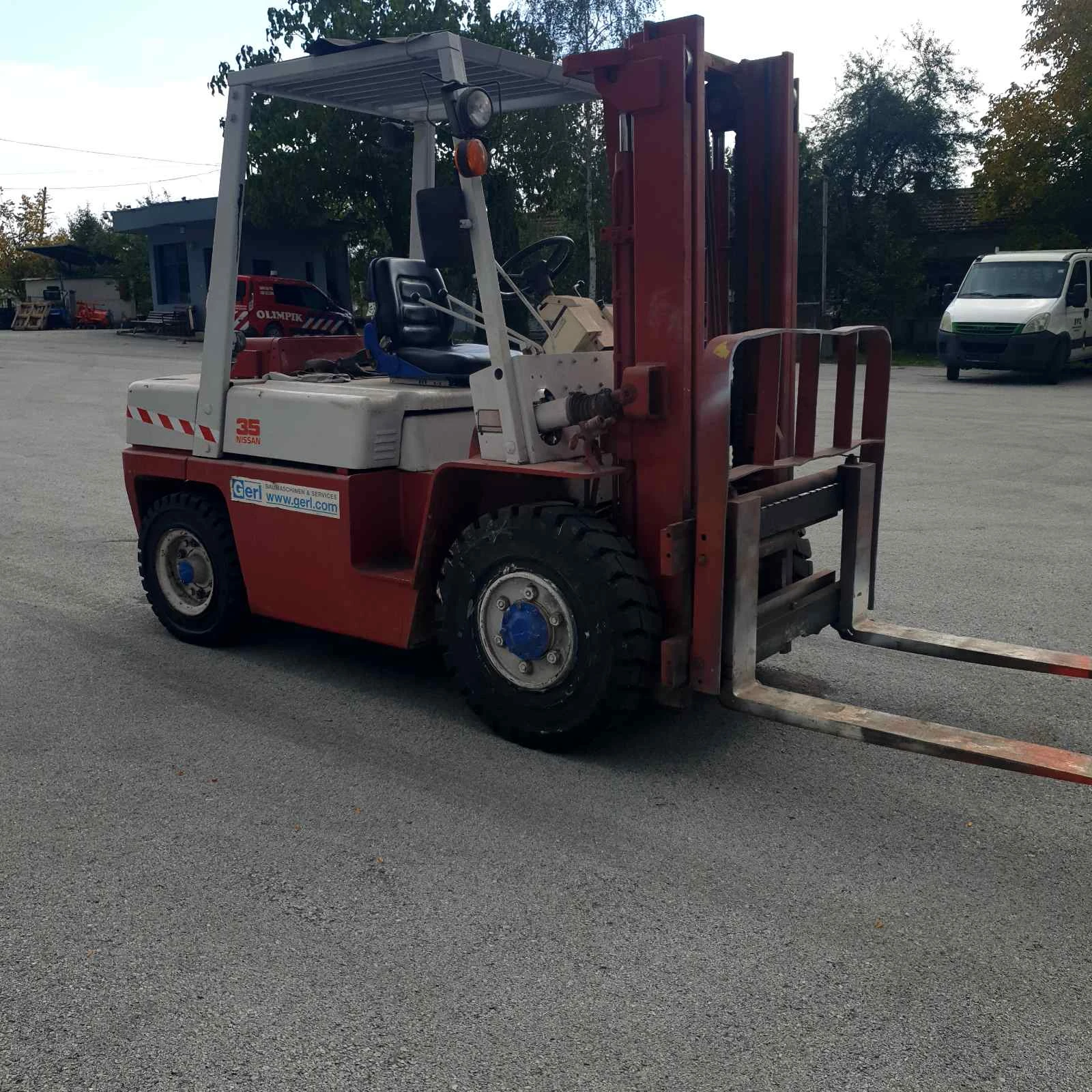 Мотокар Nissan Дизел 3.5t, снимка 1