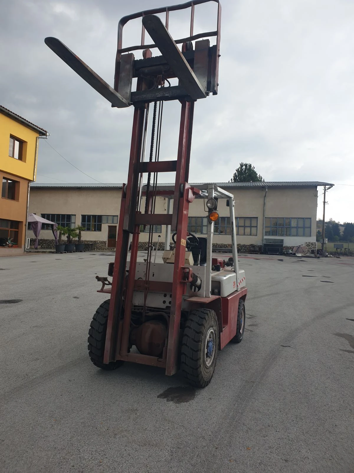  Nissan  3.5t | Mobile.bg   9