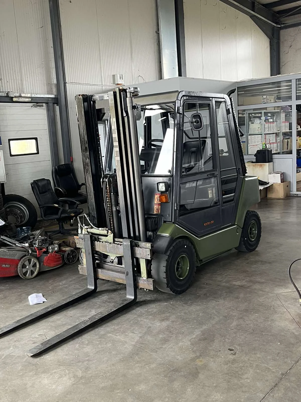  Still r70-30 | Mobile.bg   1