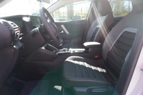 Citroen C4 1.2HEV/145HP/FACE-LIFT/CAM/LED/NAVI/CPLAY/135q, снимка 6