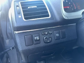 Toyota Avensis 1.8 Бензин , снимка 12