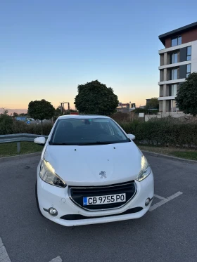 Peugeot 208 1.2 Turbo, снимка 13