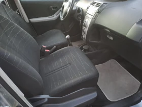 Toyota Yaris 1.3i ESKLUZIVE SPEZIALL, снимка 10