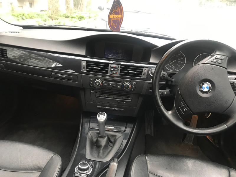 BMW 320, снимка 5 - Автомобили и джипове - 44687915