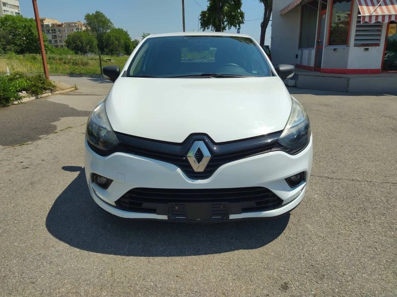 Renault Clio, снимка 2 - Автомобили и джипове - 46279861