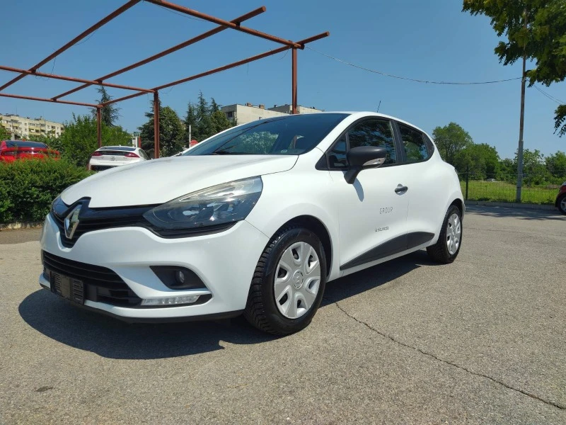 Renault Clio, снимка 3 - Автомобили и джипове - 46279861