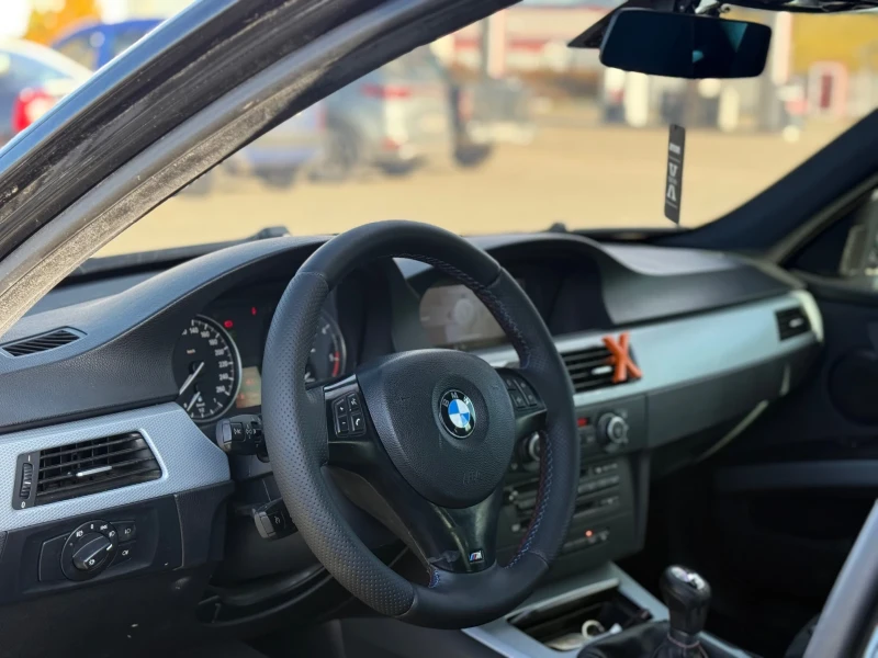 BMW 320 Mpack, снимка 10 - Автомобили и джипове - 48534952