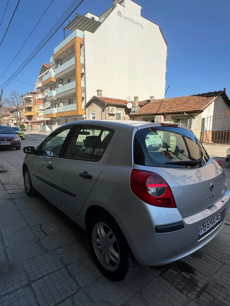 Renault Clio, снимка 5 - Автомобили и джипове - 49056196