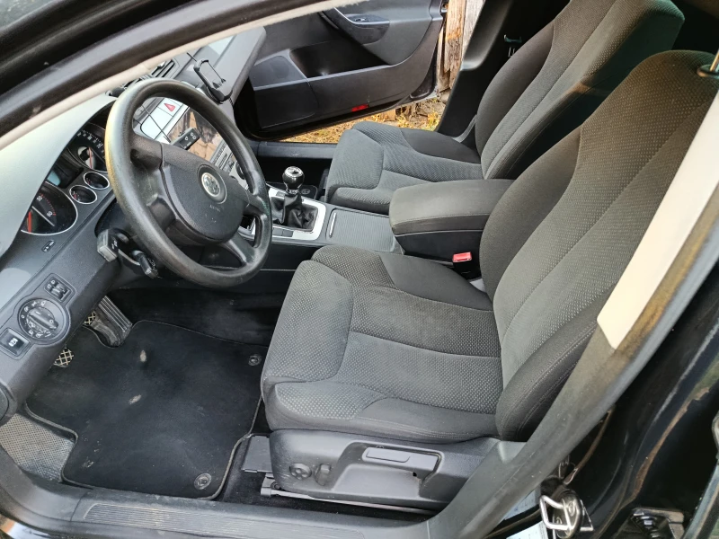 VW Passat B6 Variant, снимка 8 - Автомобили и джипове - 52508334