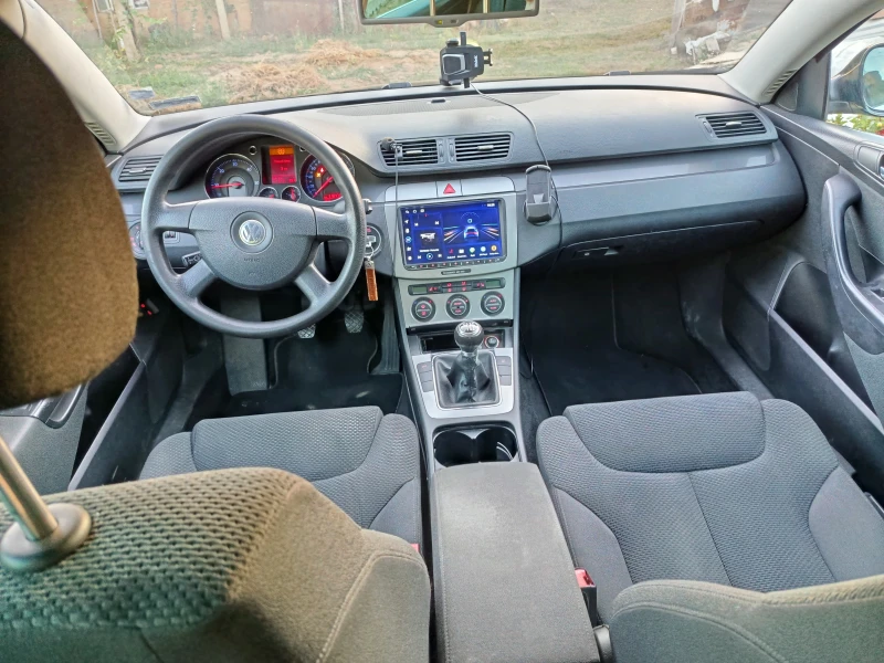 VW Passat B6 Variant, снимка 9 - Автомобили и джипове - 52508334