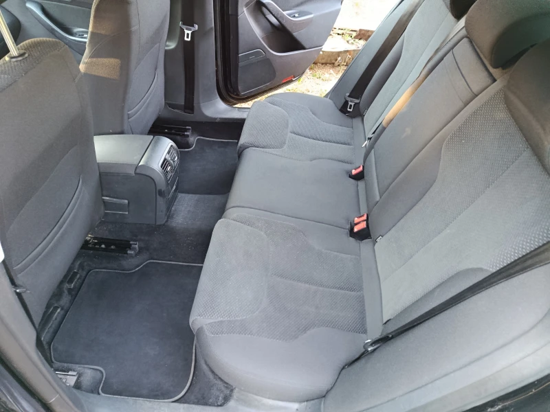 VW Passat B6 Variant, снимка 11 - Автомобили и джипове - 52508334