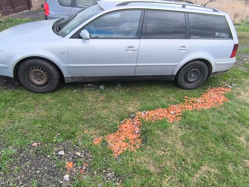 VW Passat B5 4x4 syncro , снимка 2 - Автомобили и джипове - 52179456