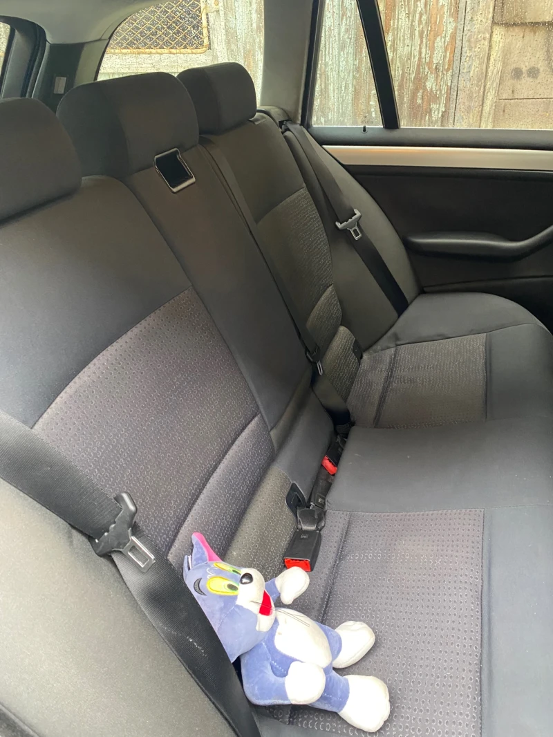 BMW 330, снимка 6 - Автомобили и джипове - 53027371