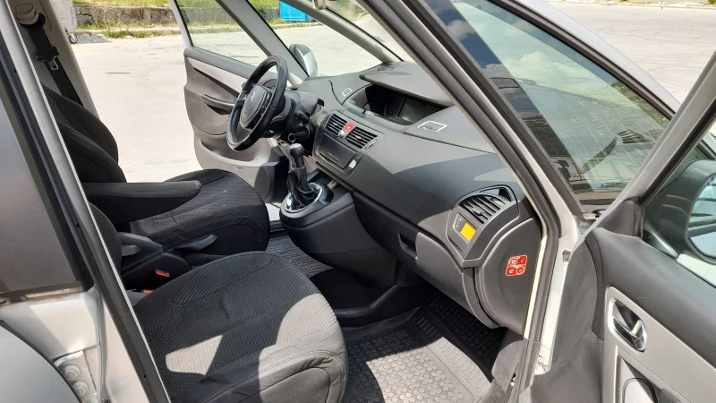 Citroen C4 Picasso, снимка 9 - Автомобили и джипове - 52250482