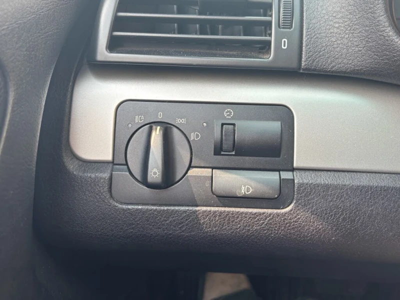 BMW 325  BMW 325Ci* АвтоКредит* (Цена до бг), снимка 8 - Автомобили и джипове - 52585209