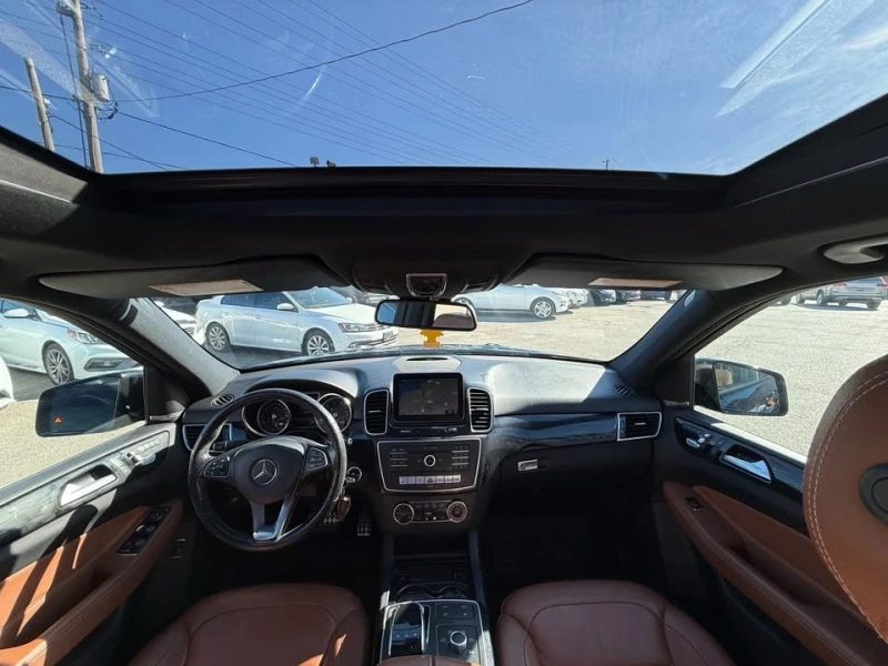 Mercedes-Benz GLE 450 AMG * * 360 КАМЕРИ * * CARFAX * * АВТОКРЕДИТ * * , снимка 16 - Автомобили и джипове - 53000657