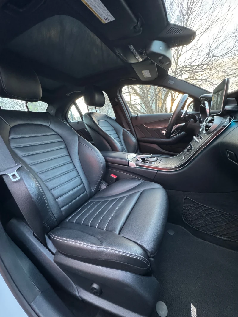 Mercedes-Benz C 400, снимка 14 - Автомобили и джипове - 53024770