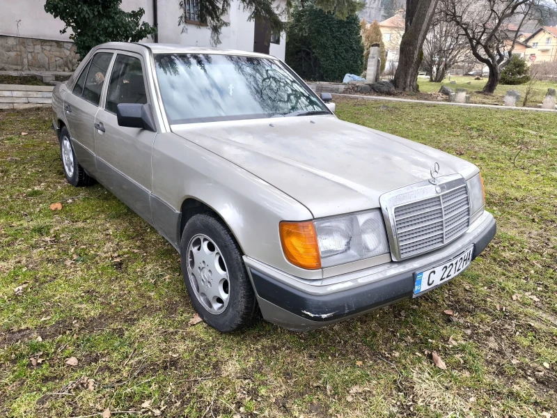 Mercedes-Benz 124 E300, снимка 6 - Автомобили и джипове - 53431636