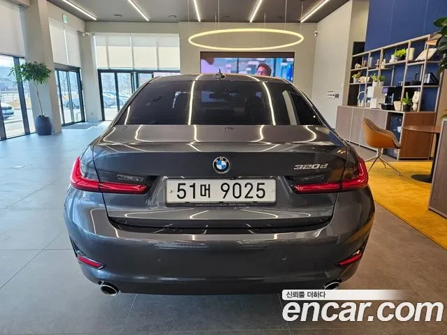 BMW 320 G20, снимка 3 - Автомобили и джипове - 54604063