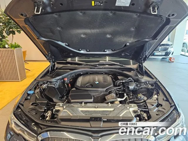 BMW 320 G20, снимка 6 - Автомобили и джипове - 54604063