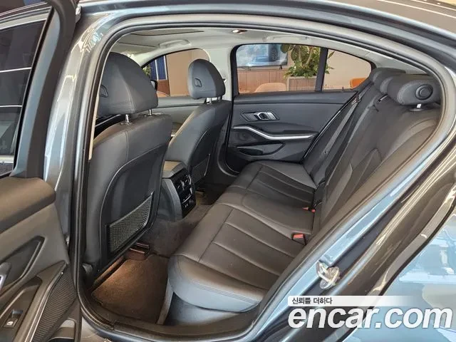 BMW 320 G20, снимка 12 - Автомобили и джипове - 54604063