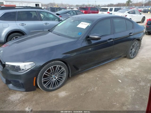 BMW 540 * M-SPORT* КОЖА* ПОДГРЕВ* ОБДУХВАНЕ* ШИБИДАХ* , снимка 2 - Автомобили и джипове - 54624144