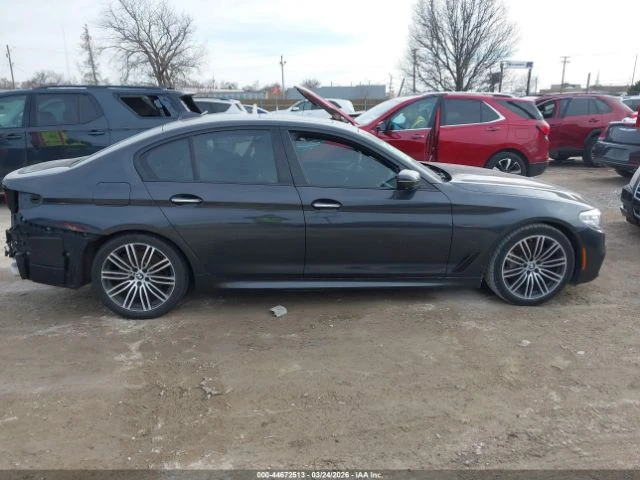 BMW 540 * M-SPORT* КОЖА* ПОДГРЕВ* ОБДУХВАНЕ* ШИБИДАХ* , снимка 12 - Автомобили и джипове - 54624144