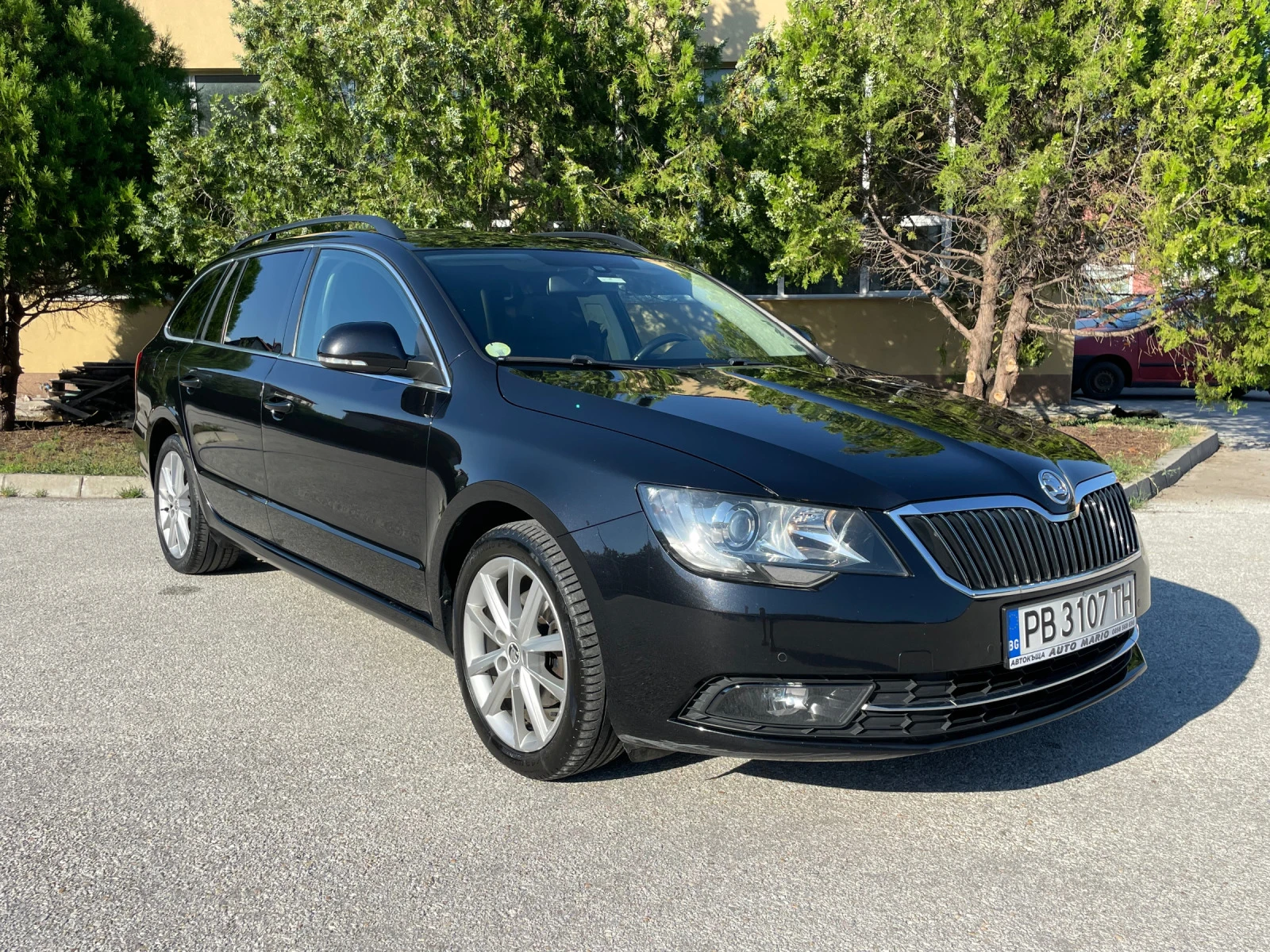 Skoda Superb 1.6TDI 105к.с. NAVI PANORAMA ГЕРМАНИЯ - изображение 8