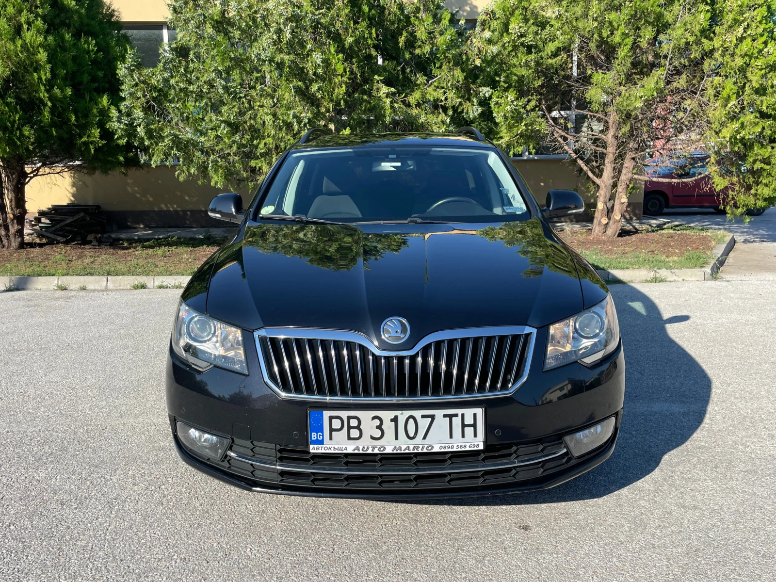 Skoda Superb 1.6TDI 105к.с. NAVI PANORAMA ГЕРМАНИЯ - изображение 9