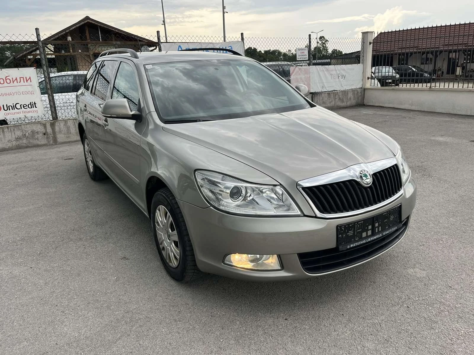 Skoda Octavia 1.6TDI 105кс. 4X4 КЛИМАТРОНИК АВТОПИЛОТ EURO 5 - изображение 3