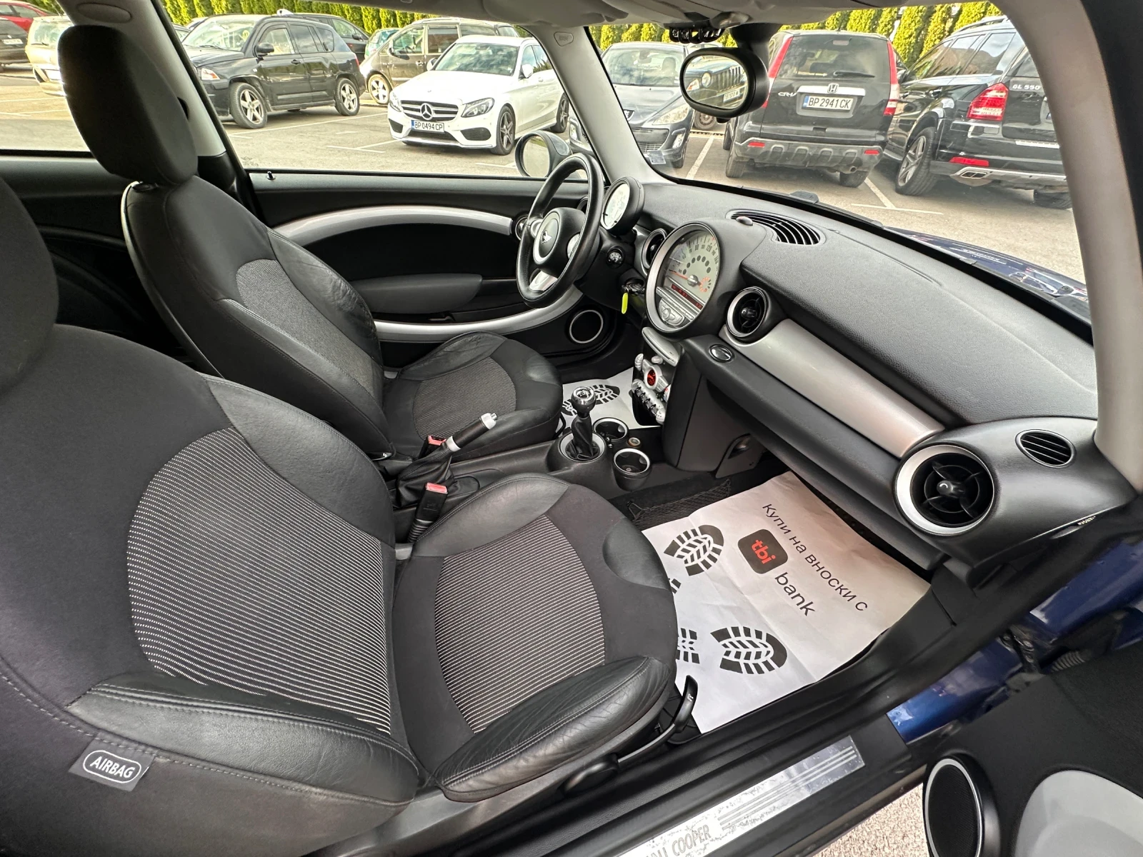 Mini Cooper 1.6TDI - КЛИМАТРОНИК - изображение 10