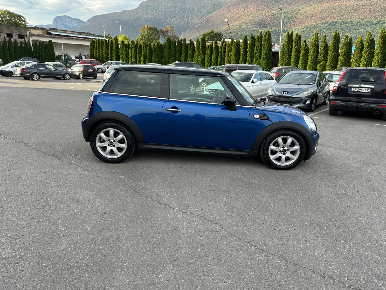 Mini Cooper 1.6TDI - КЛИМАТРОНИК - изображение 4