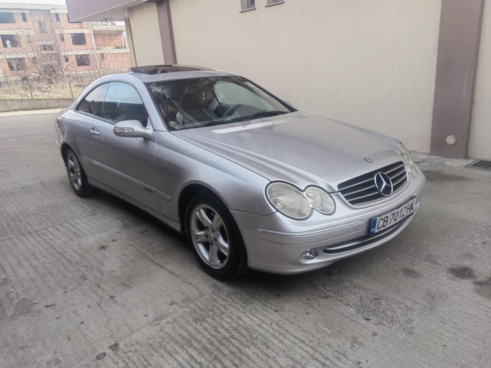 Mercedes-Benz CLK 2.4i газ - изображение 2