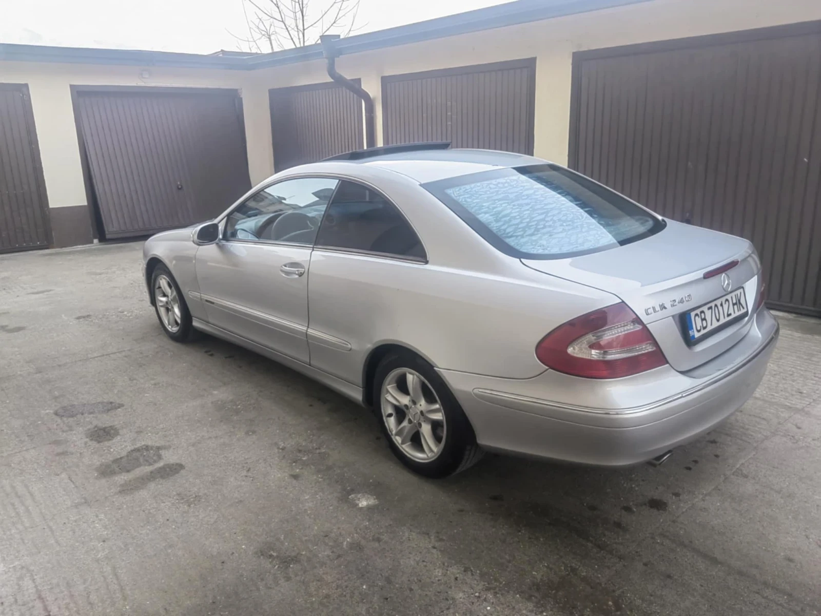 Mercedes-Benz CLK 2.4i газ - изображение 5