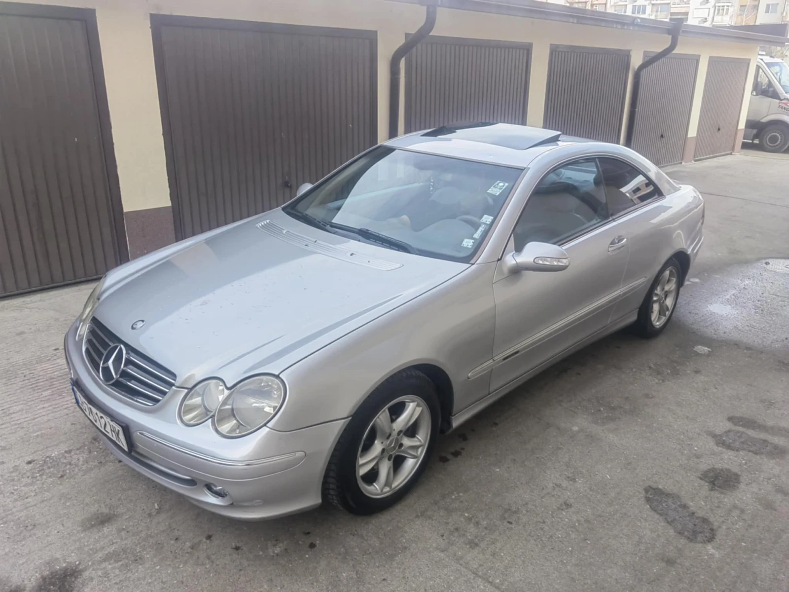 Mercedes-Benz CLK 2.4i газ - изображение 10