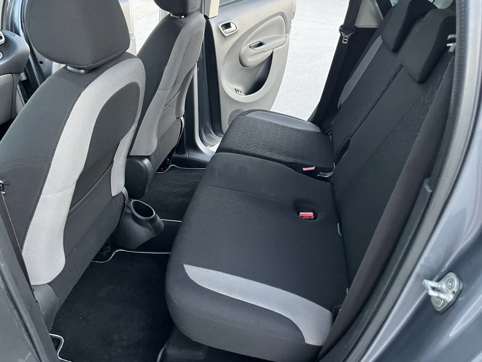 Citroen C3 Picasso 1.6 HDI 112кс EURO 5 АВТОПИЛОТ - изображение 8