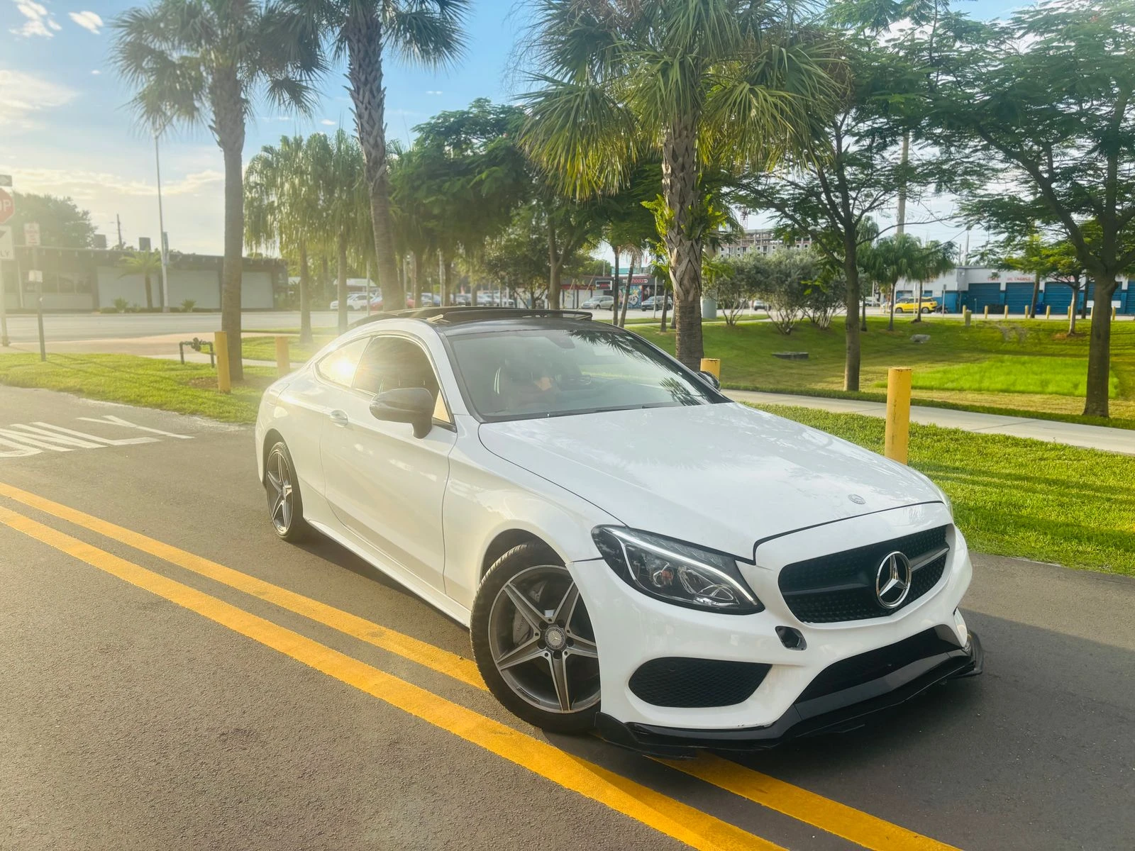 Mercedes-Benz C 300 AMG PACK* KEYLESS GO* BURMASTER* AMBIENT* NAVI - изображение 2