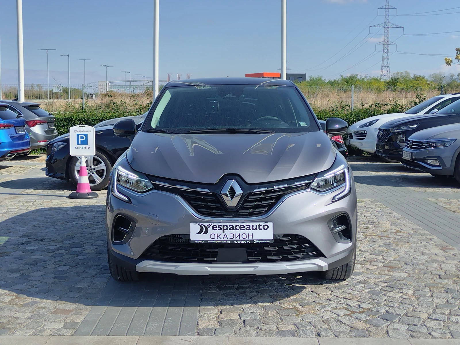 Renault Captur 1.3TCe/140к.с/techno  - изображение 2