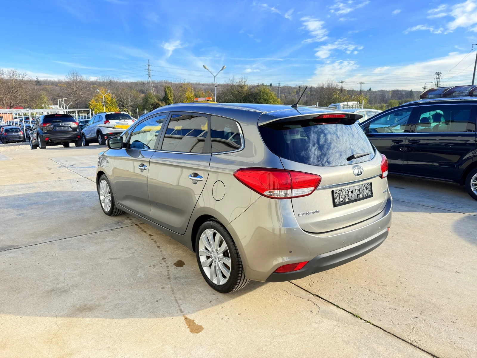 Kia Carens 1.7crdi 136k.c* Navi* UNIKAT | Mobile.bg   4