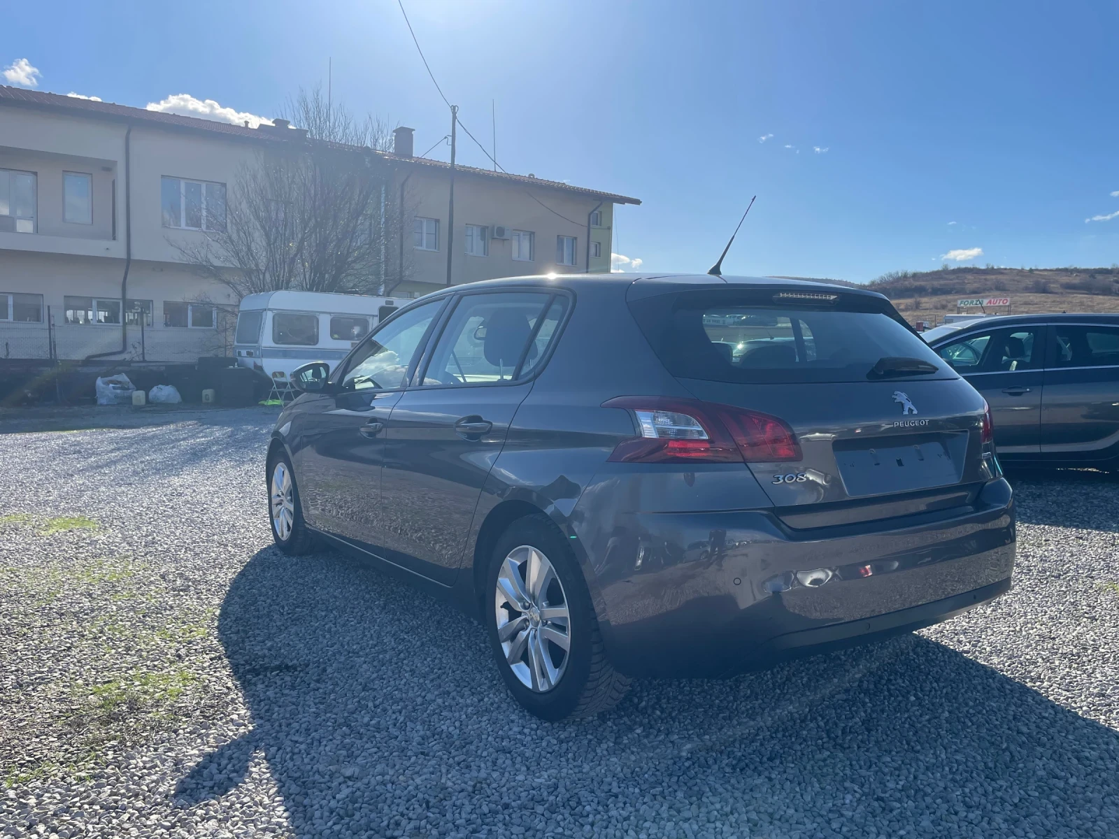 Peugeot 308 1.2 | Mobile.bg   4