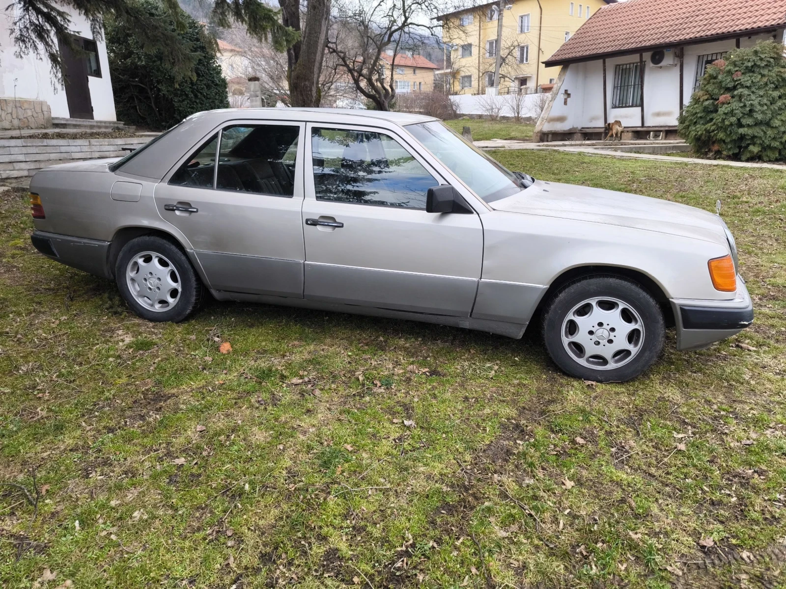 Mercedes-Benz 124 E300 | Mobile.bg � ����������� 5